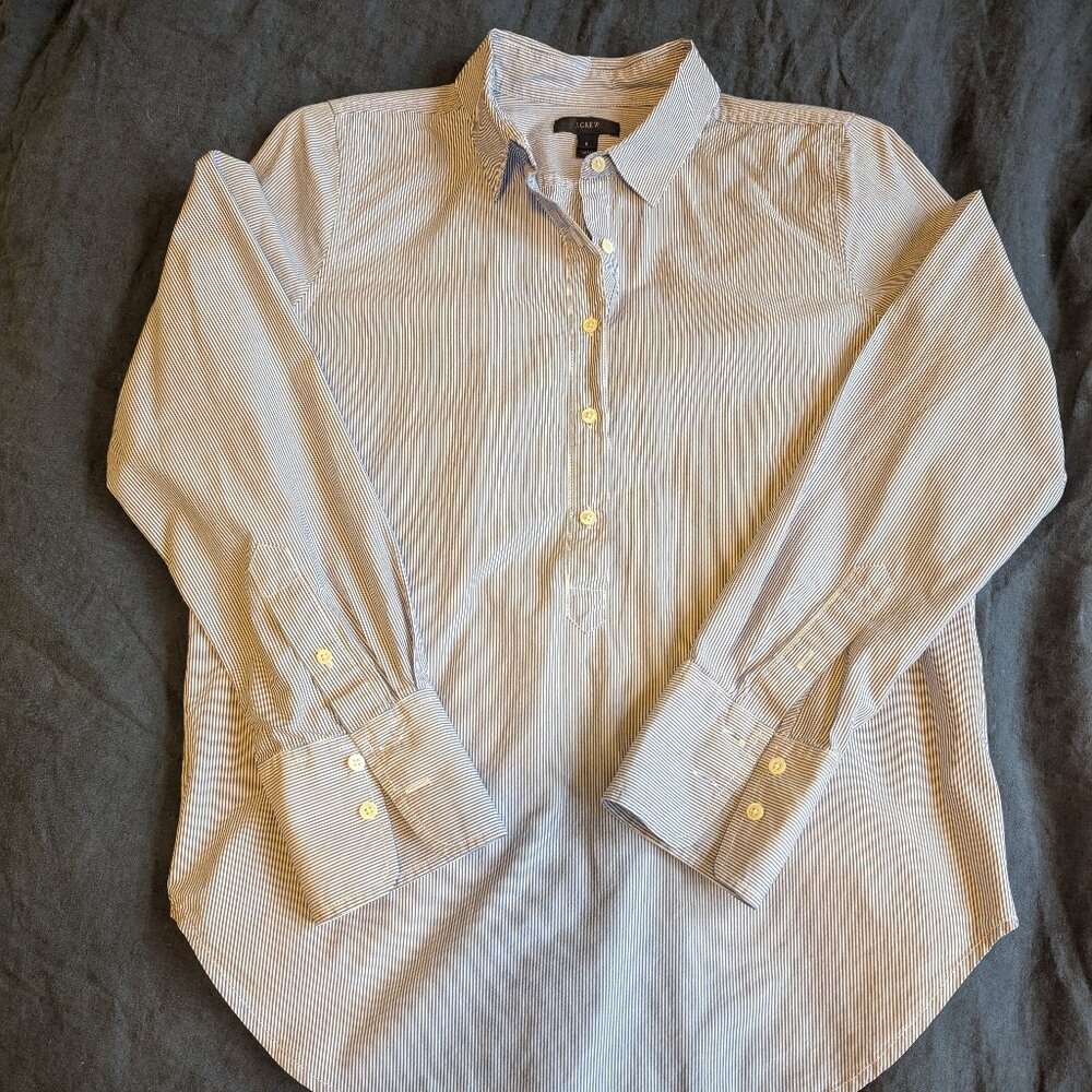 j crew women's blouse with gold accents, size 8, EUC